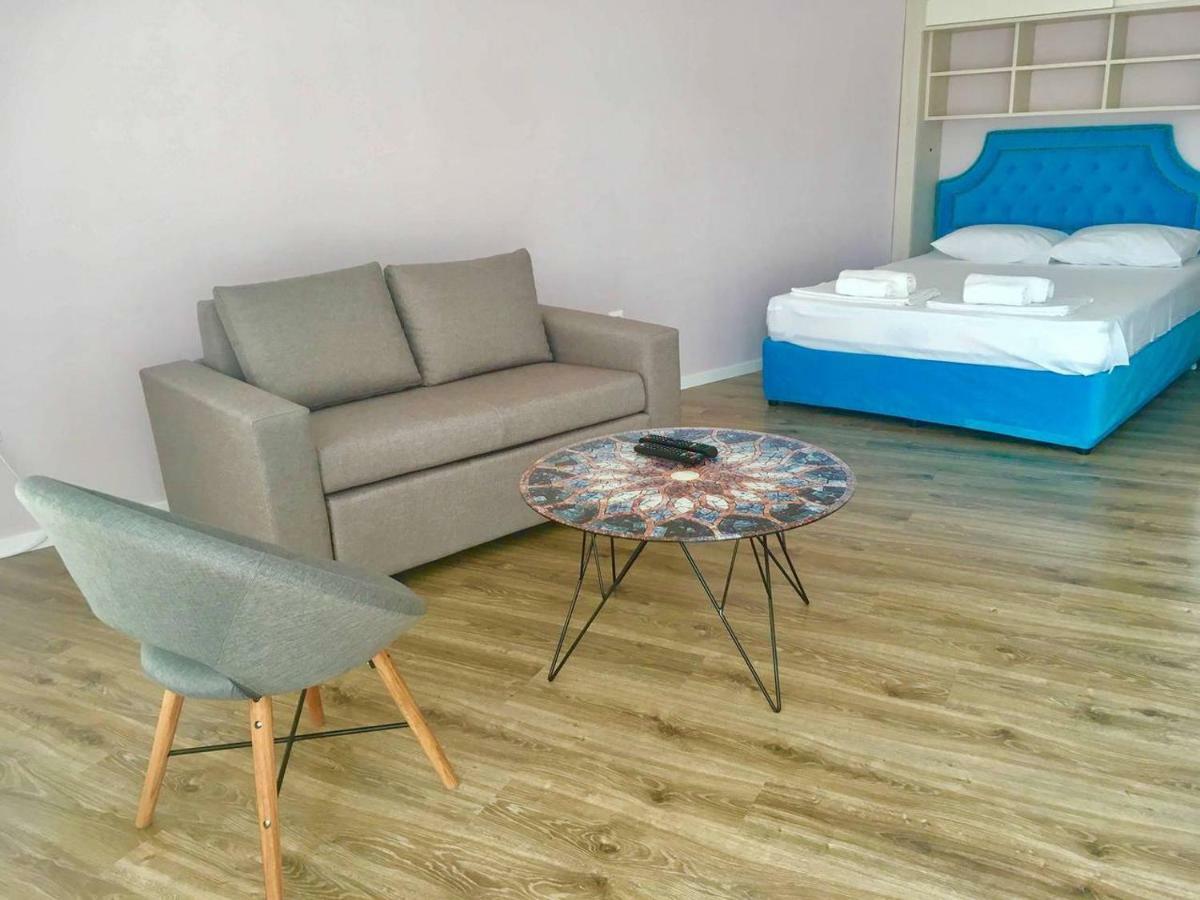 Apartemen Bluemarine *