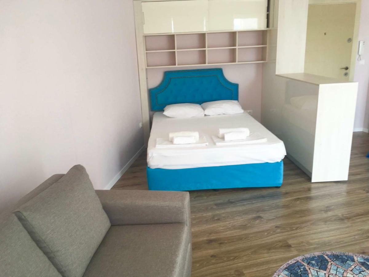 Apartemen Bluemarine